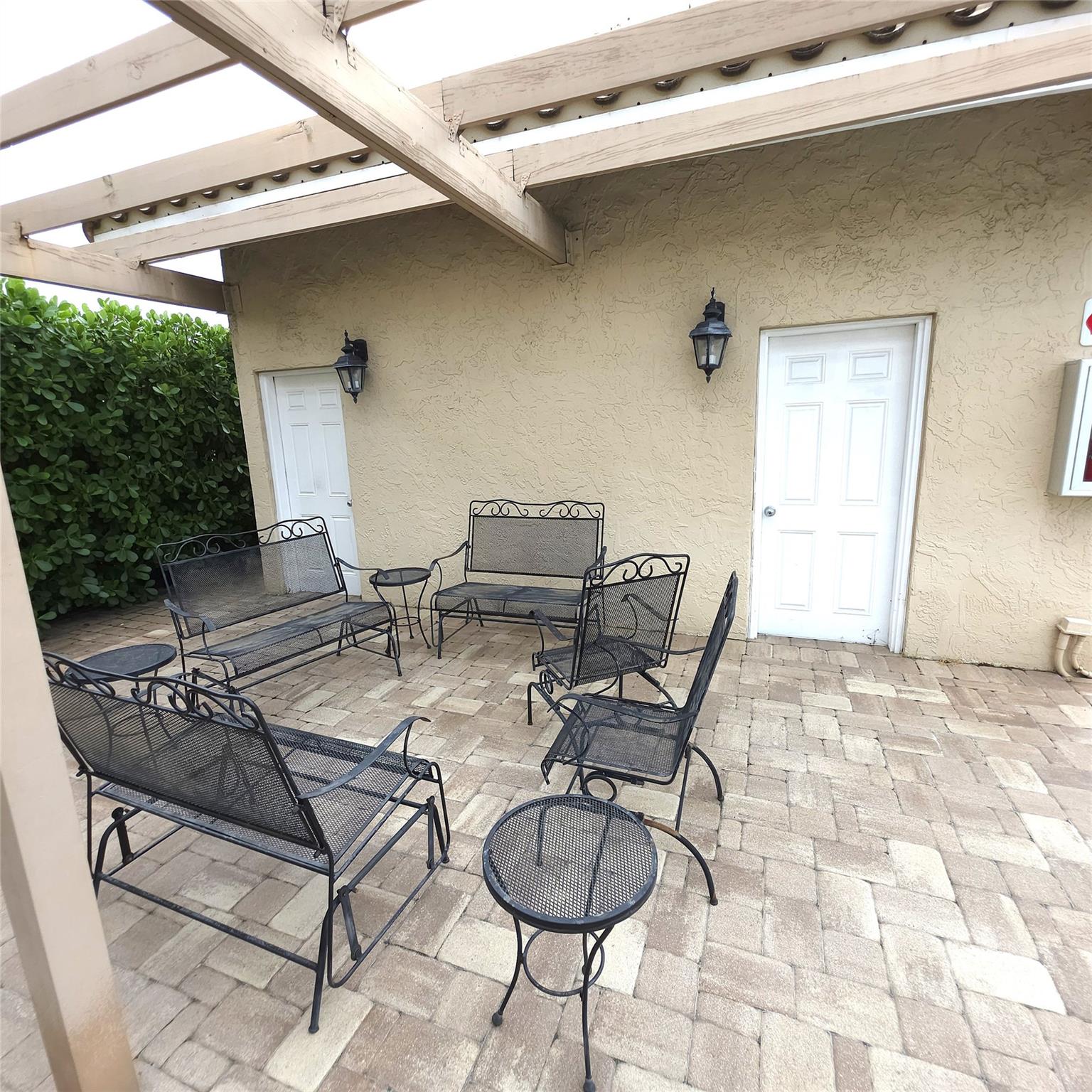 Maplewood Townhouses - Residential Lease