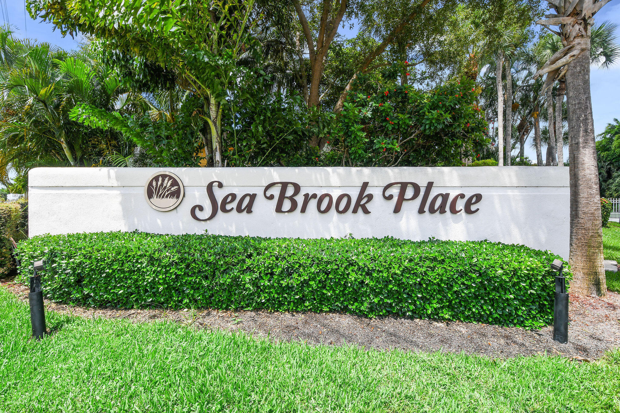 View photos, virtual tours, details... 170 Seabreeze Circle