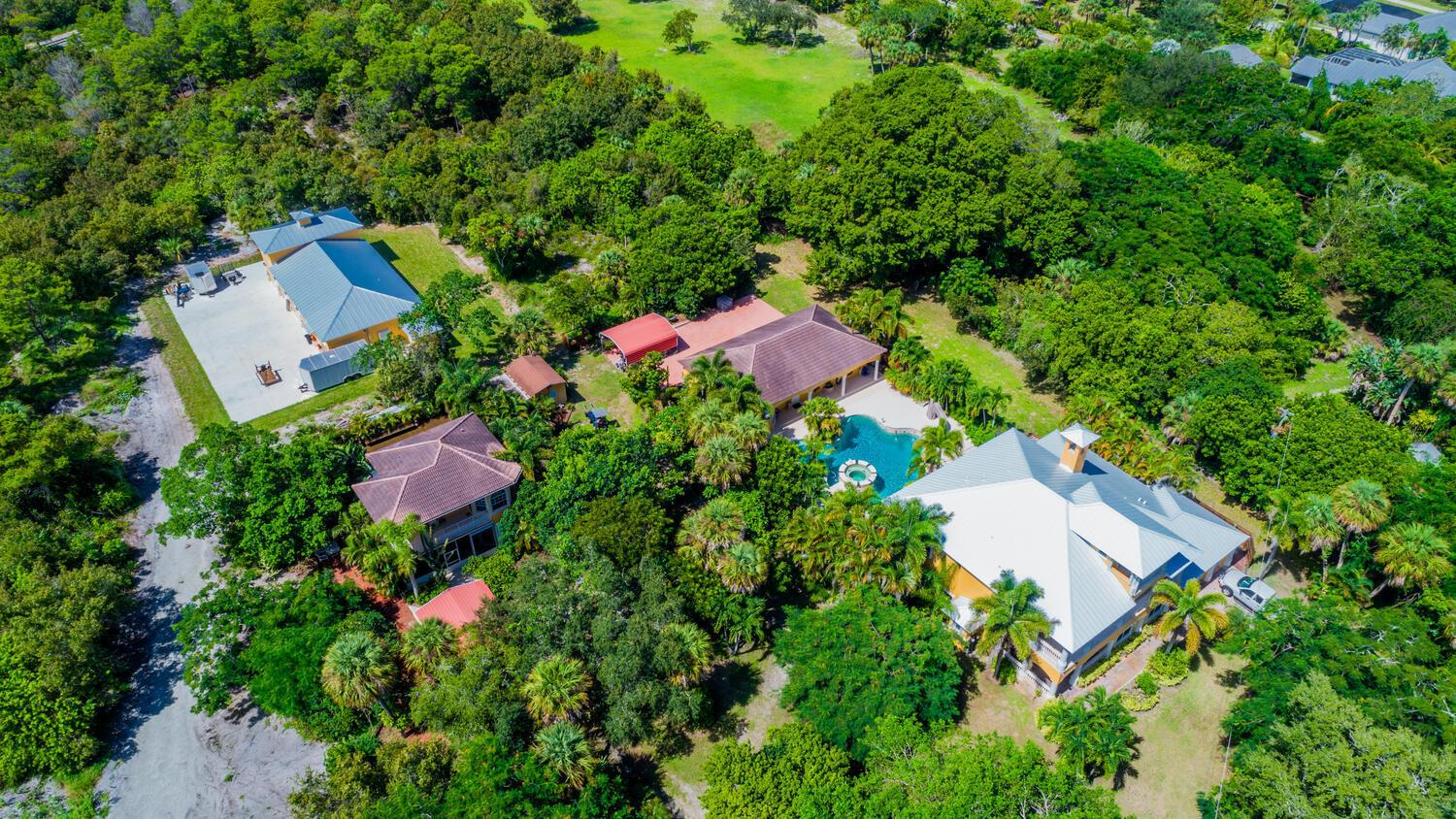 METES AND BOUNDS , see Dr - Residential