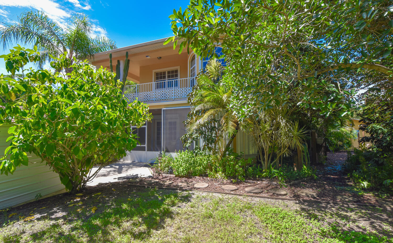 METES AND BOUNDS , see Driscriptions attached - Residential