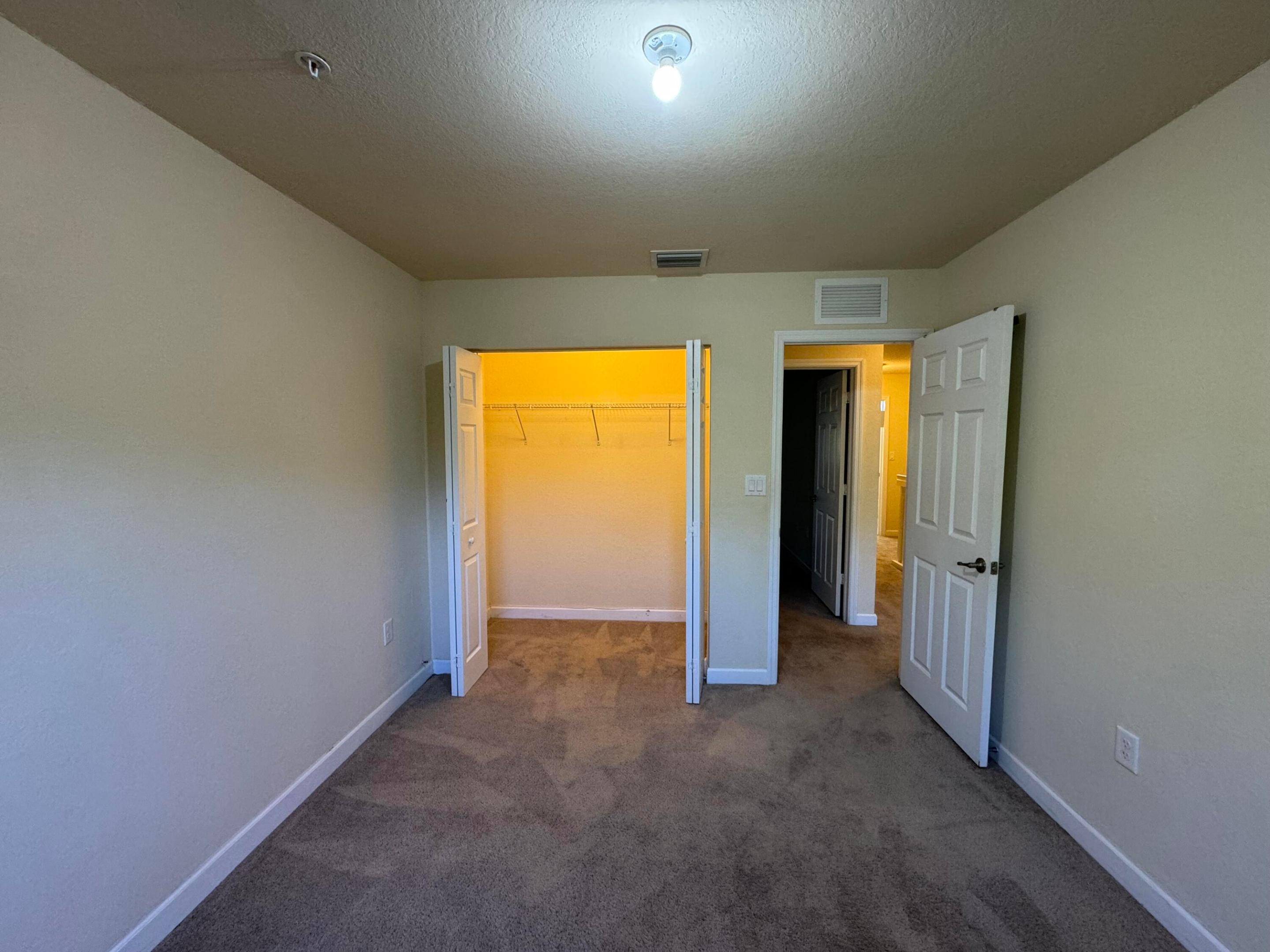 THE COURTS AT BAYSHORE I CONDO - Residential