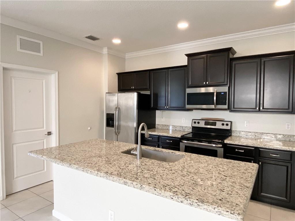 4028 Tomoka Drive