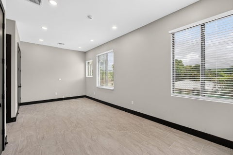 Tiny photo for 3541 NE 13th Avenue #Unit A, Oakland Park, FL 33334 (MLS # B26092795)