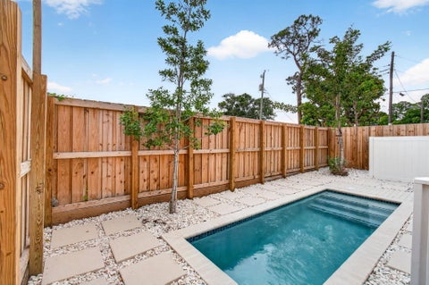 Tiny photo for 3541 NE 13th Avenue #Unit A, Oakland Park, FL 33334 (MLS # B26092795)
