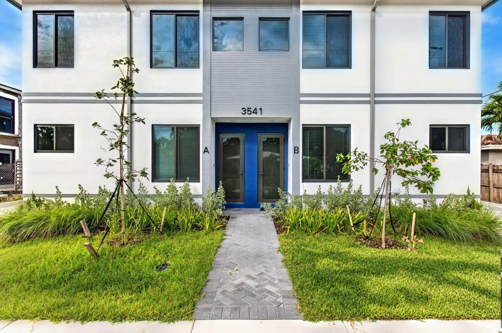 Photo of 3541 NE 13th Avenue #Unit A, Oakland Park, FL 33334 (MLS # B26092795)