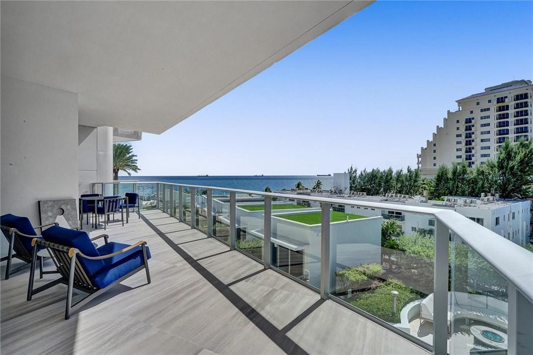 Paramount - Residential