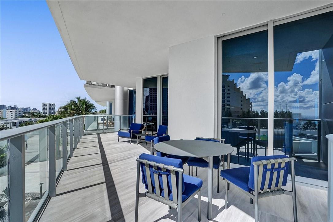 Paramount - Residential