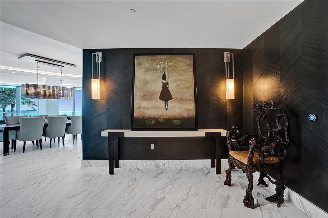 Paramount - Residential