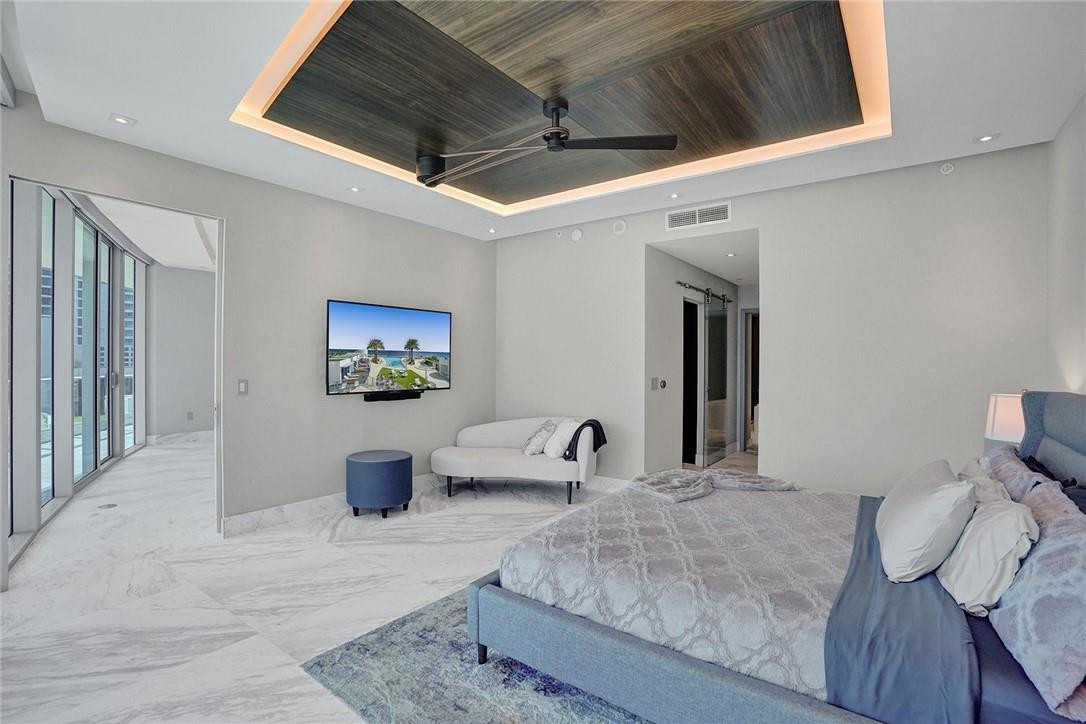 Paramount - Residential