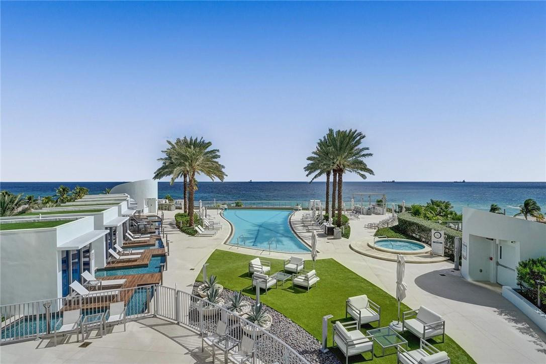 Paramount - Residential