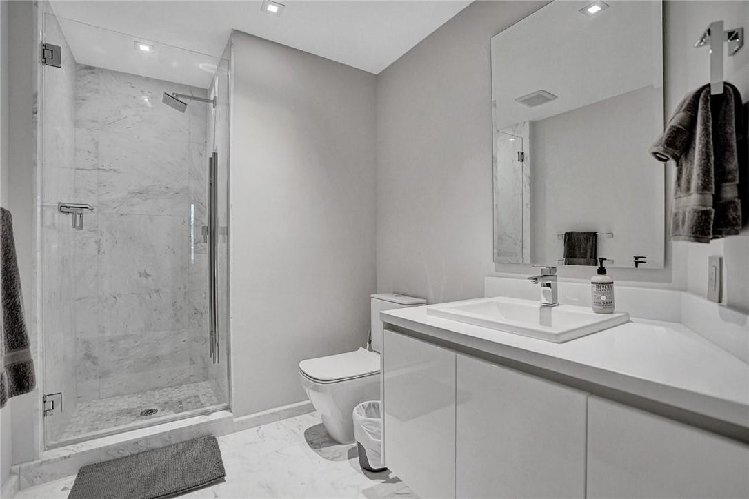 Paramount - Residential