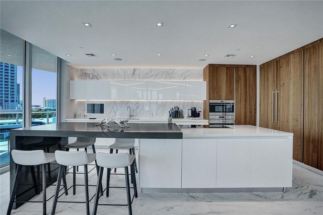 Paramount - Residential