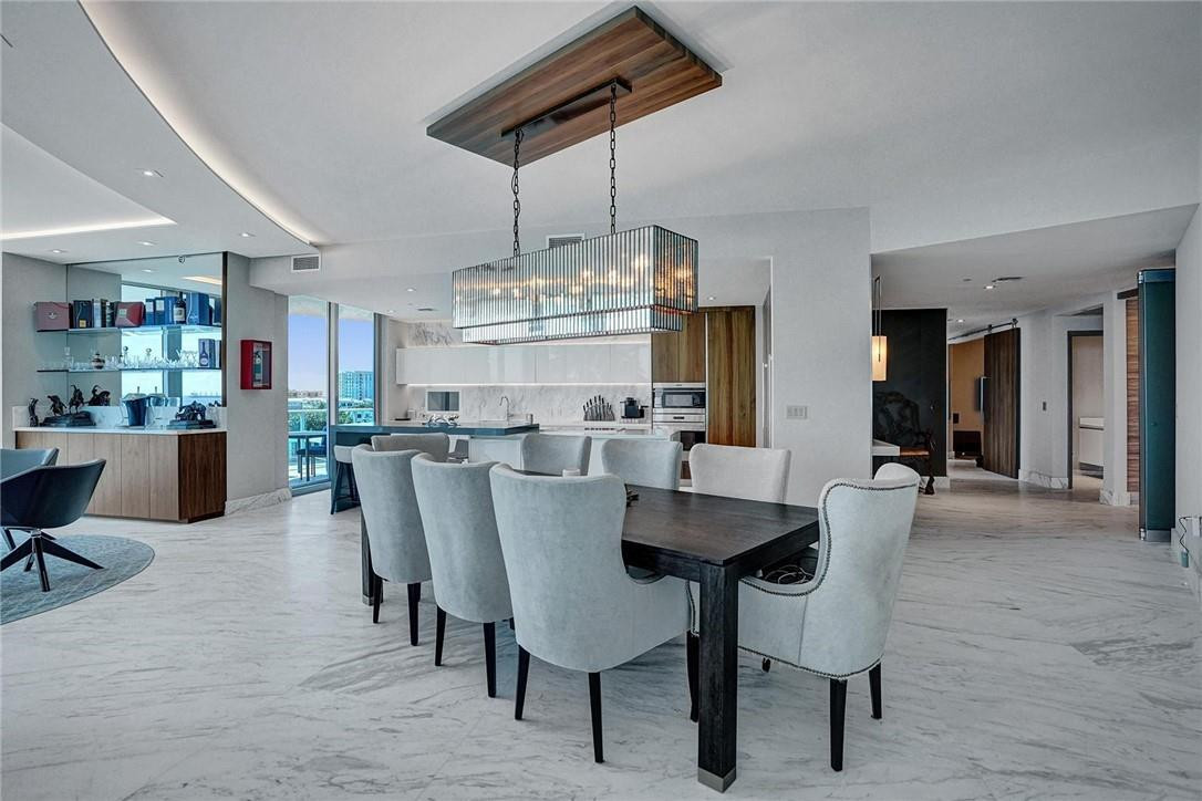 Paramount - Residential