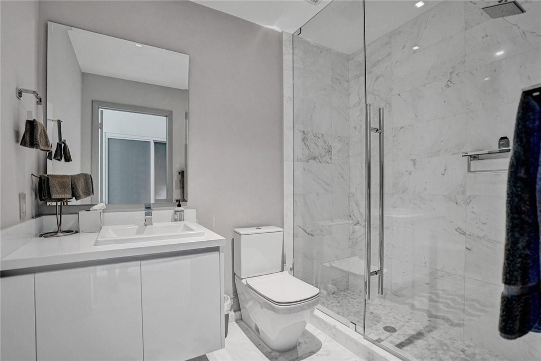 Paramount - Residential