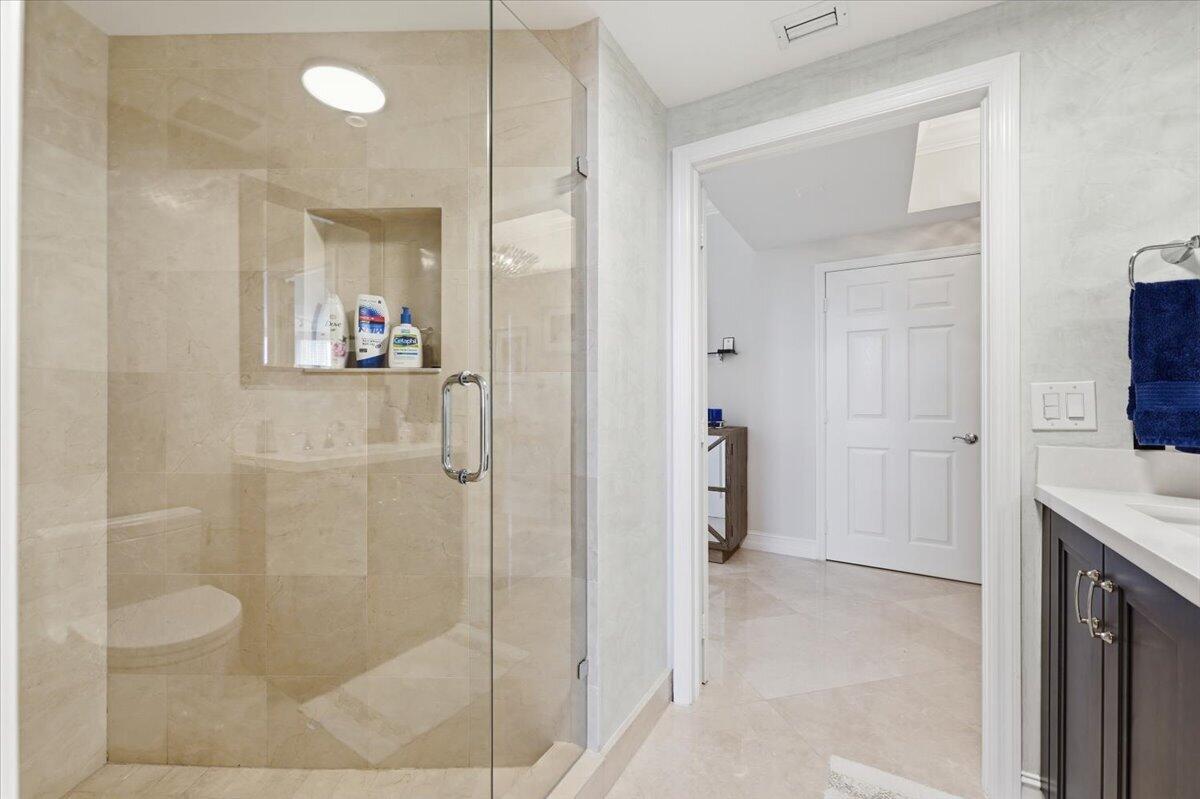 LHERMITAGE II CONDOMINIUM - Residential