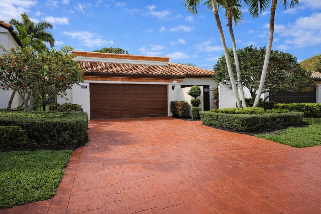 Photo of 6388 Via Rosa, Boca Raton, FL 33433 (MLS # B26003080)