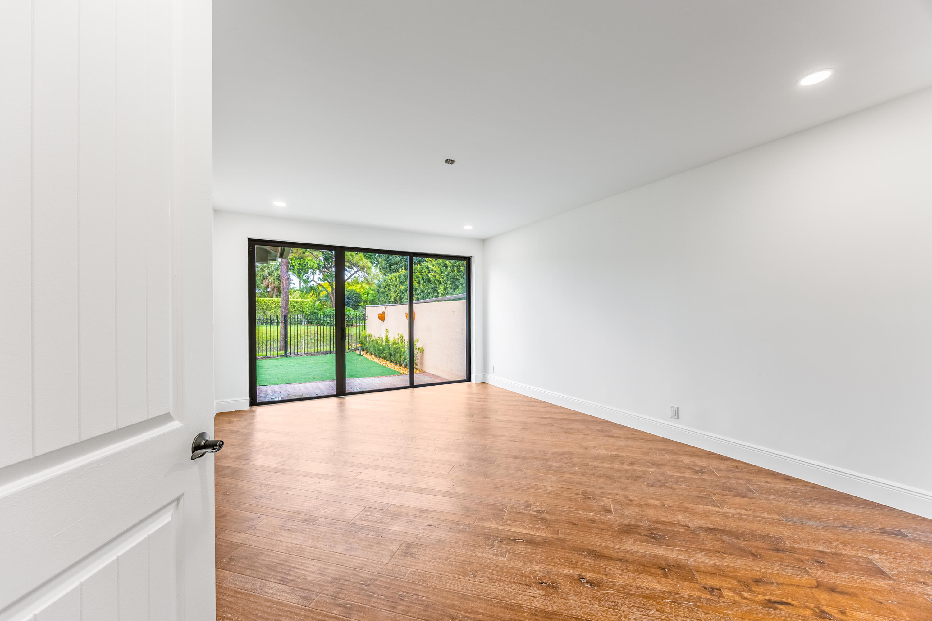 VILLA FLORA AT BOCA POINTE - Residential