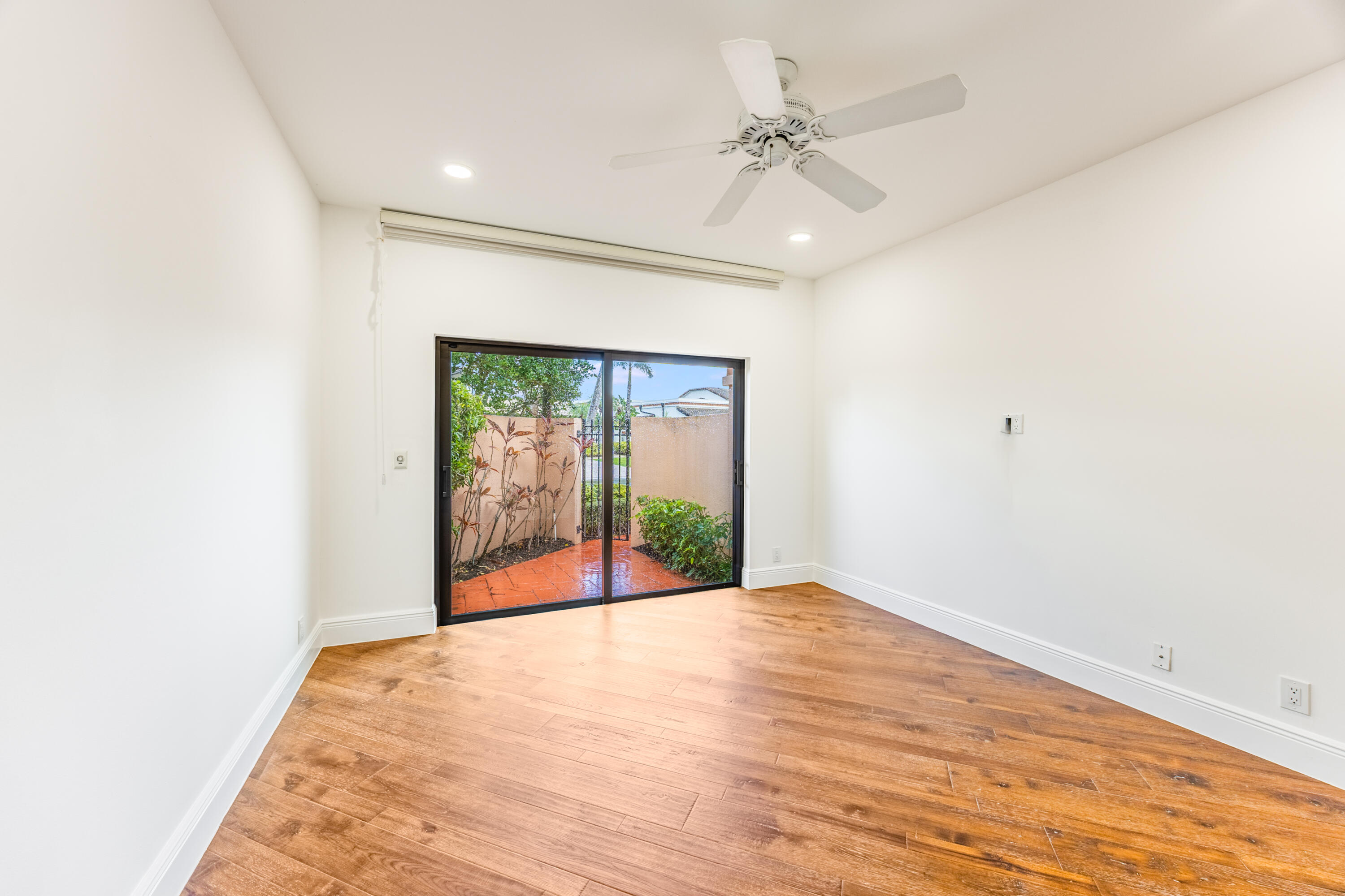 VILLA FLORA AT BOCA POINTE - Residential