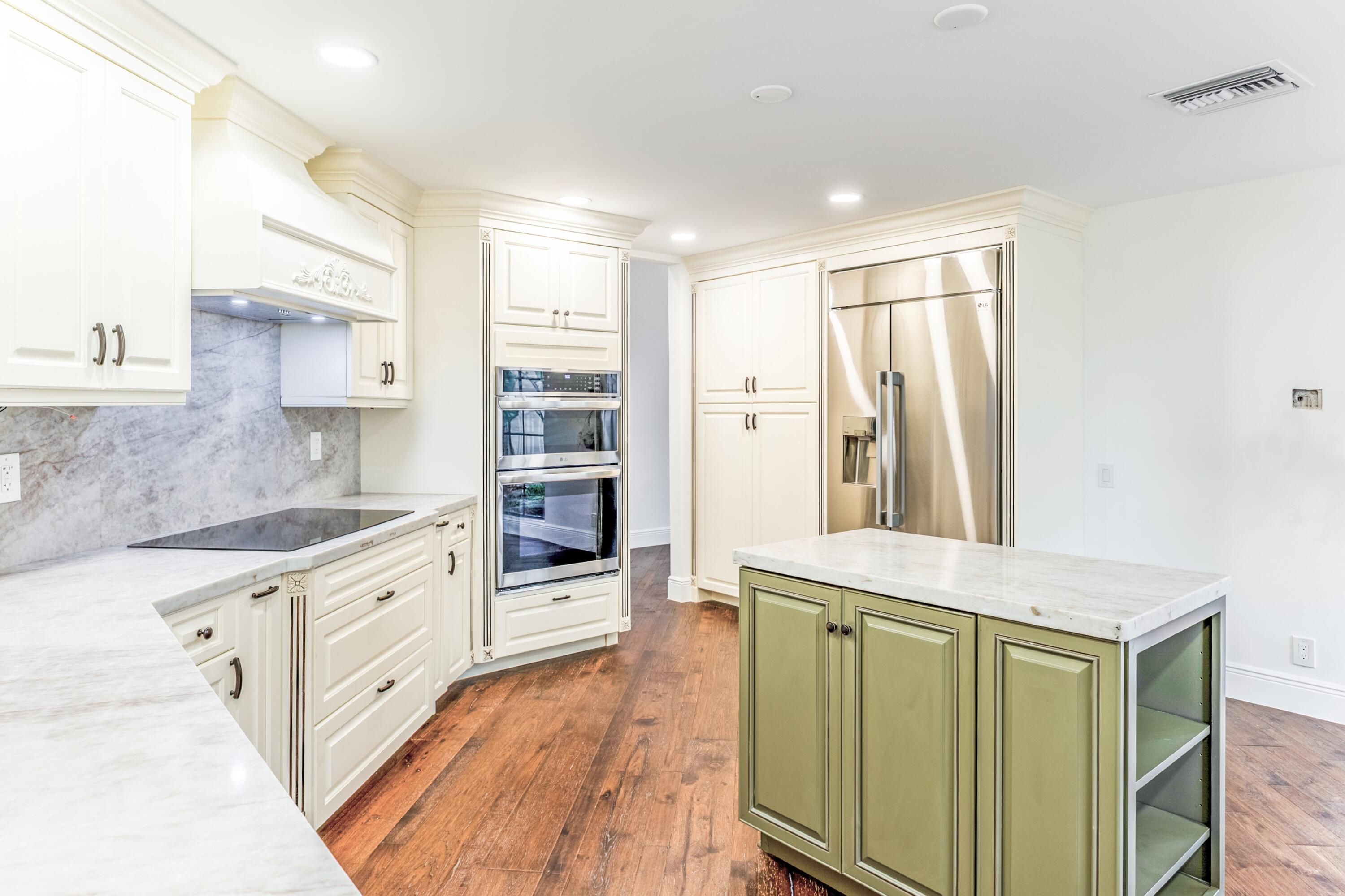 VILLA FLORA AT BOCA POINTE - Residential