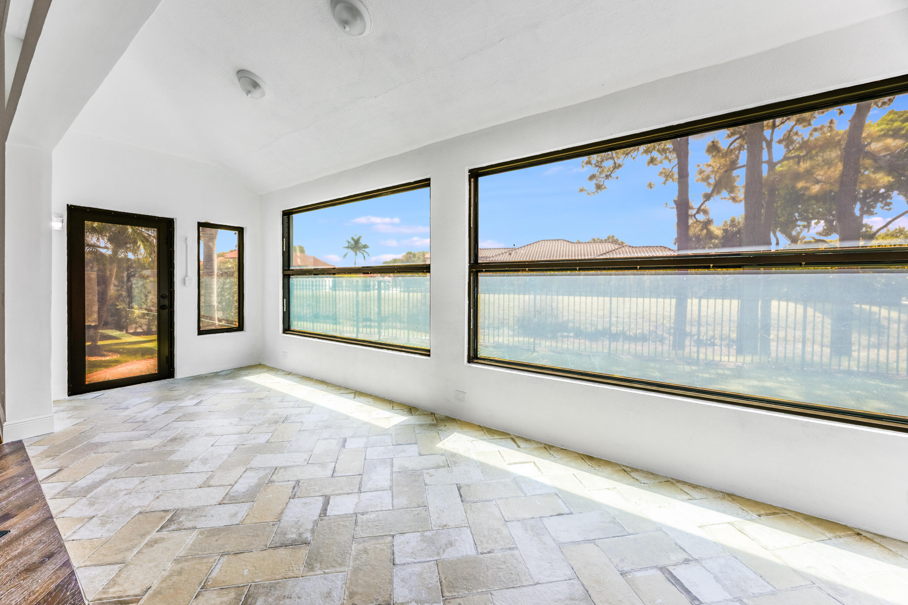 VILLA FLORA AT BOCA POINTE - Residential