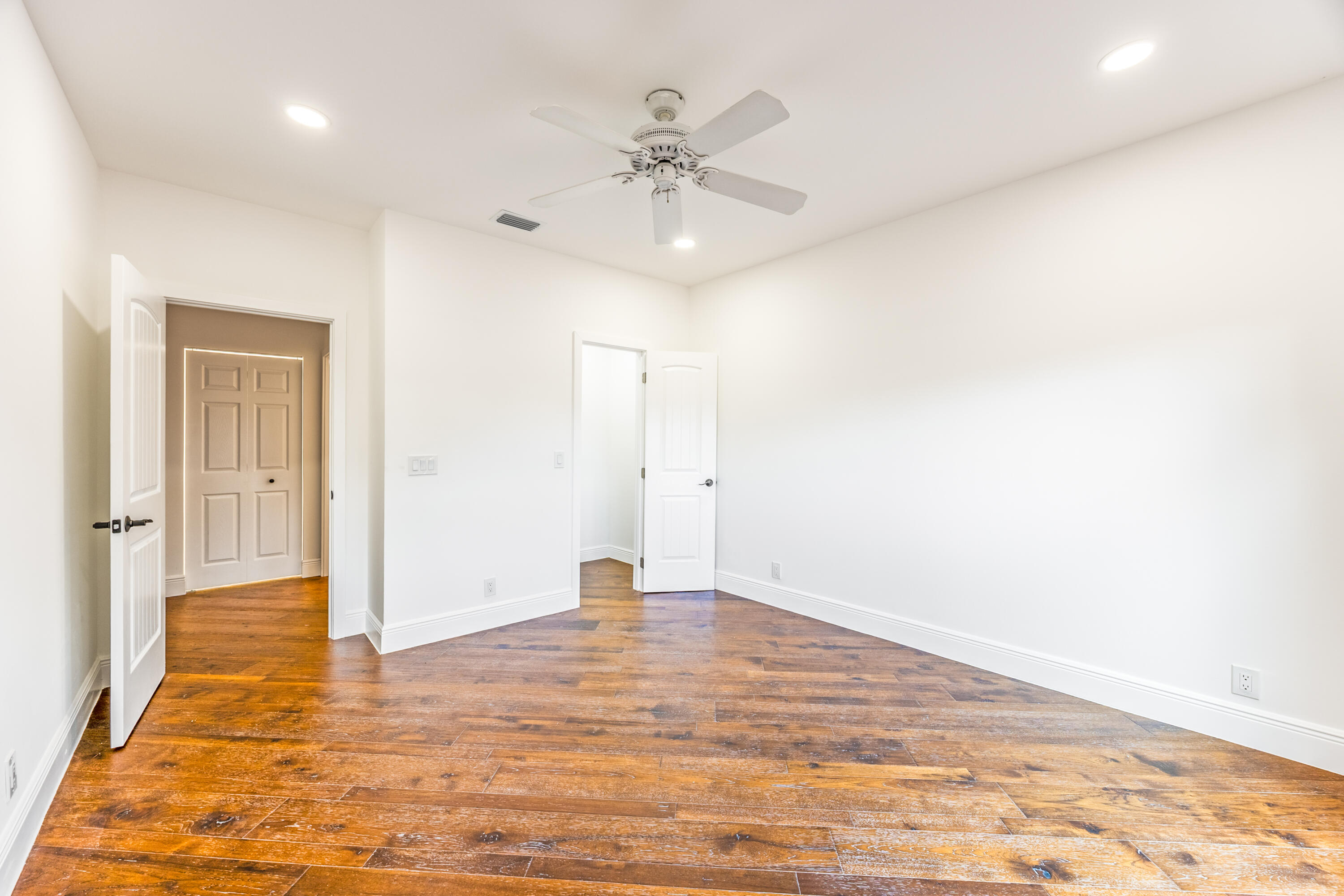 VILLA FLORA AT BOCA POINTE - Residential