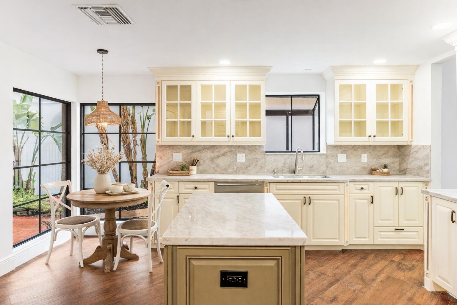 VILLA FLORA AT BOCA POINTE - Residential