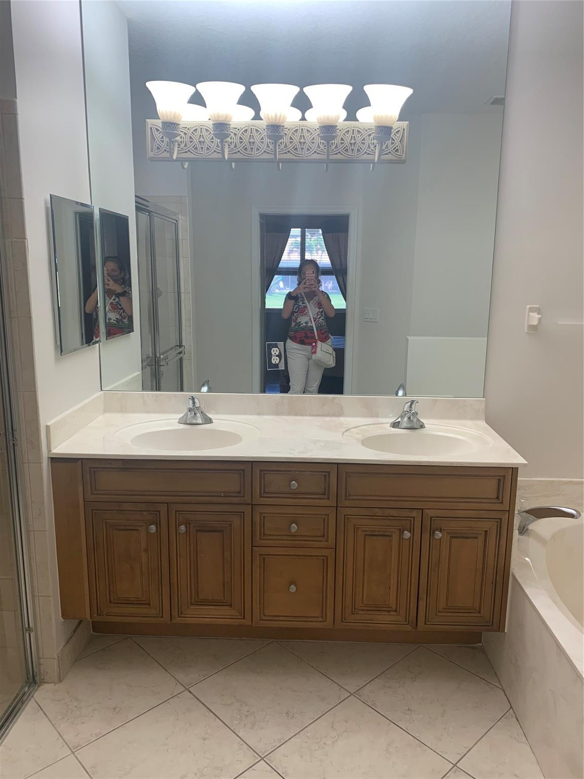 Floral Lakes Ph 03 & 04 - Residential Lease