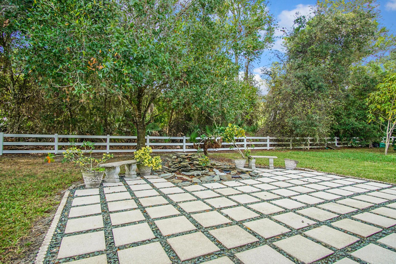 PORT ST LUCIE SECTION 11 - Residential