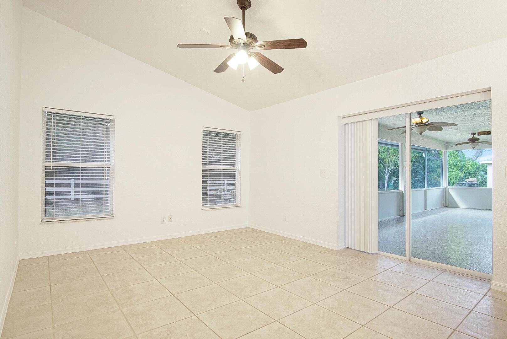 PORT ST LUCIE SECTION 11 - Residential