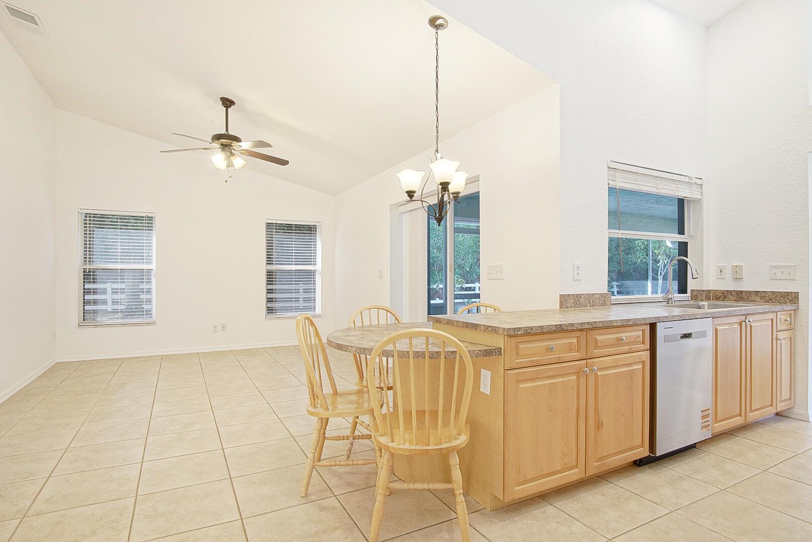 PORT ST LUCIE SECTION 11 - Residential