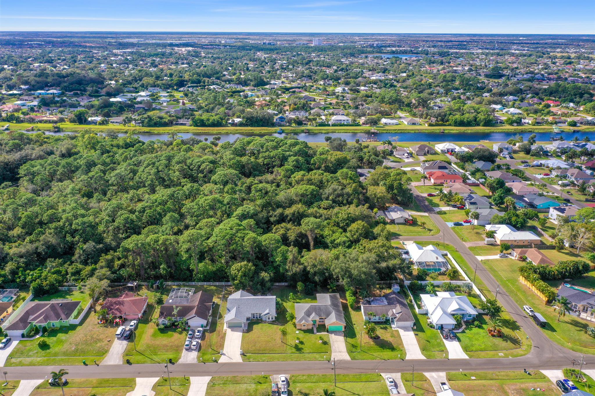 PORT ST LUCIE SECTION 11 - Residential