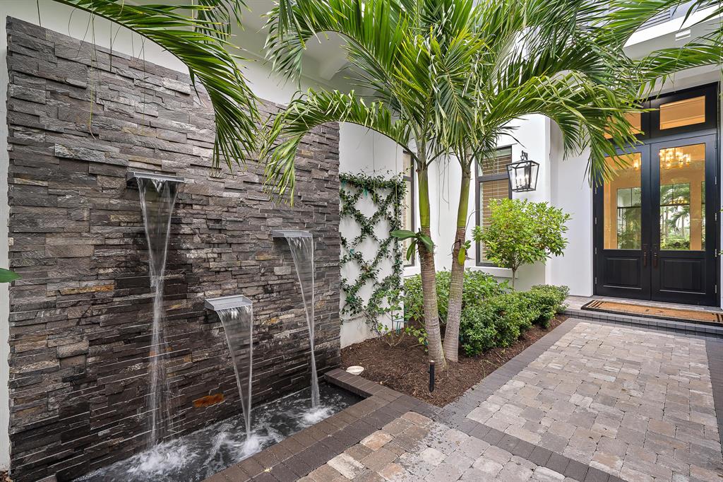 OLD PALM PL - Residential