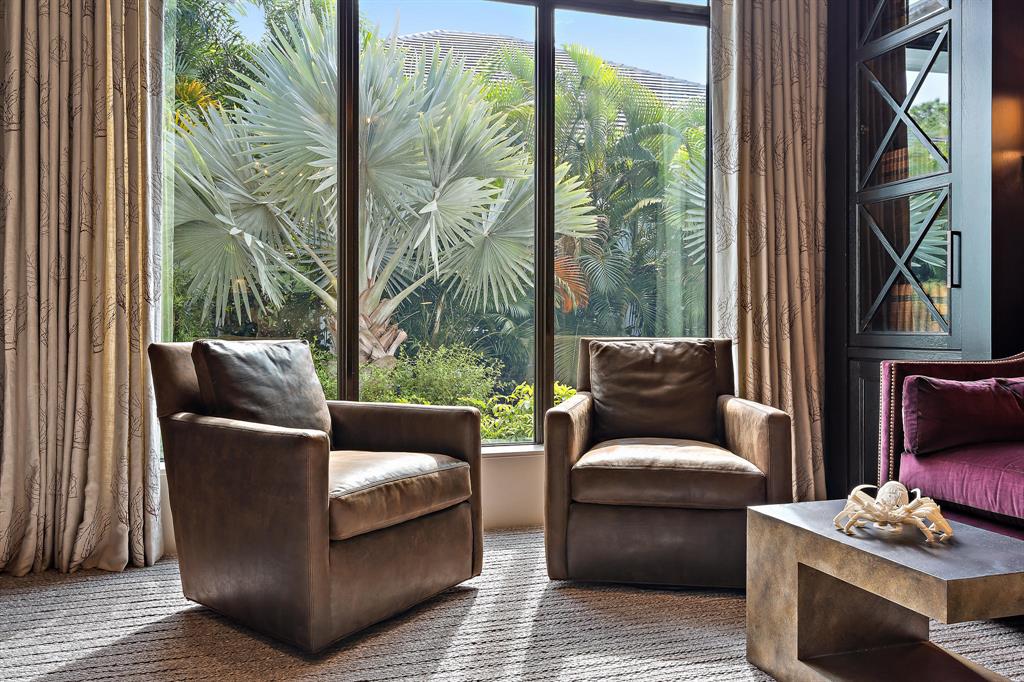 OLD PALM PL - Residential