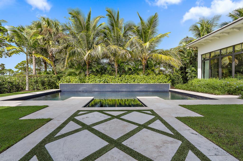 OLD PALM PL - Residential