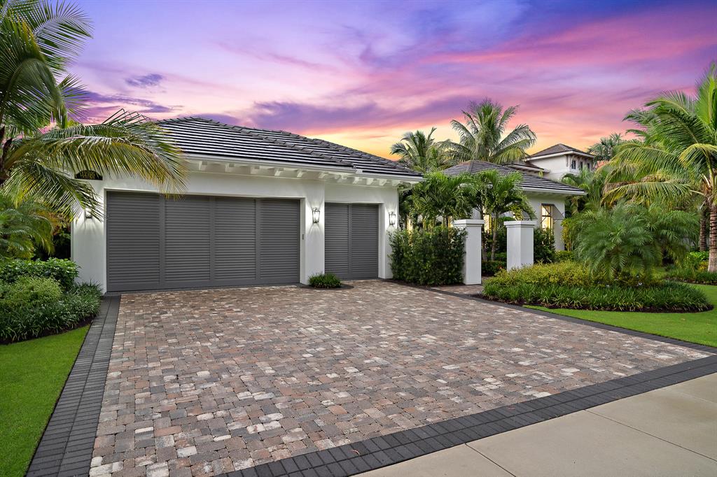 OLD PALM PL - Residential