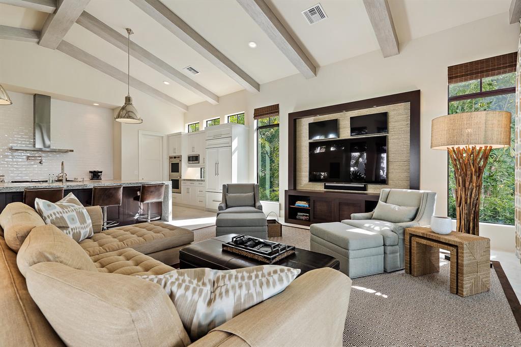 OLD PALM PL - Residential