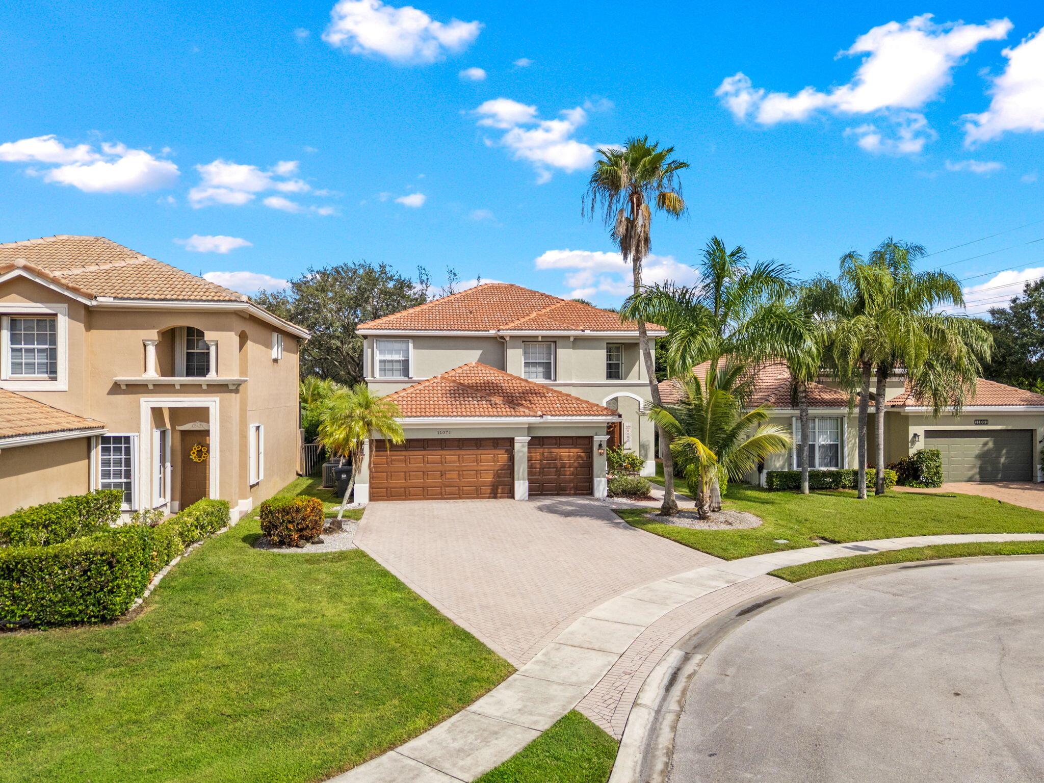 ORANGE GROVE EST - Residential