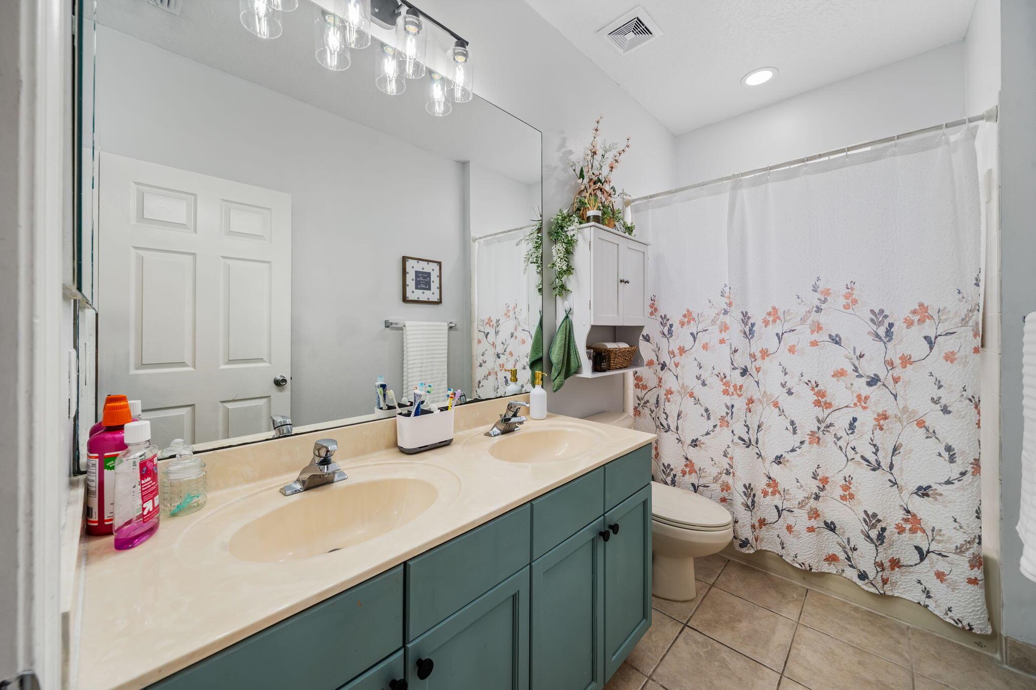 ORANGE GROVE EST - Residential