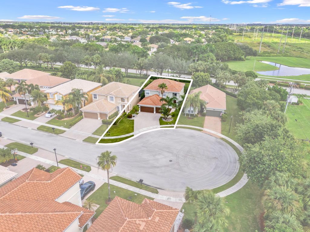 Photo of 11071 Laurel Walk Road, Wellington, FL 33449 (MLS # R11133049)