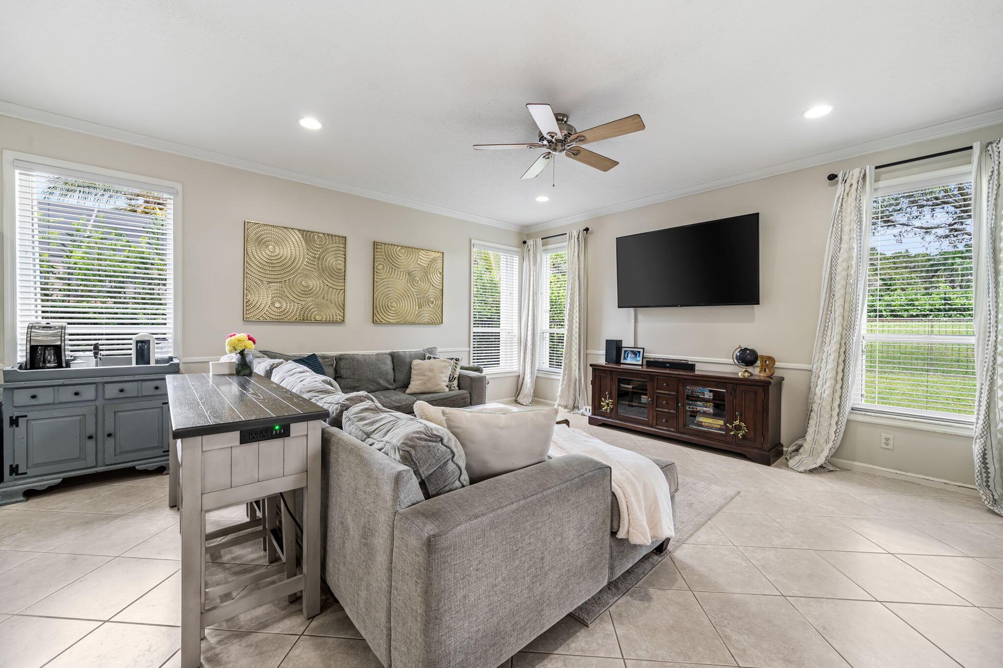 ORANGE GROVE EST - Residential