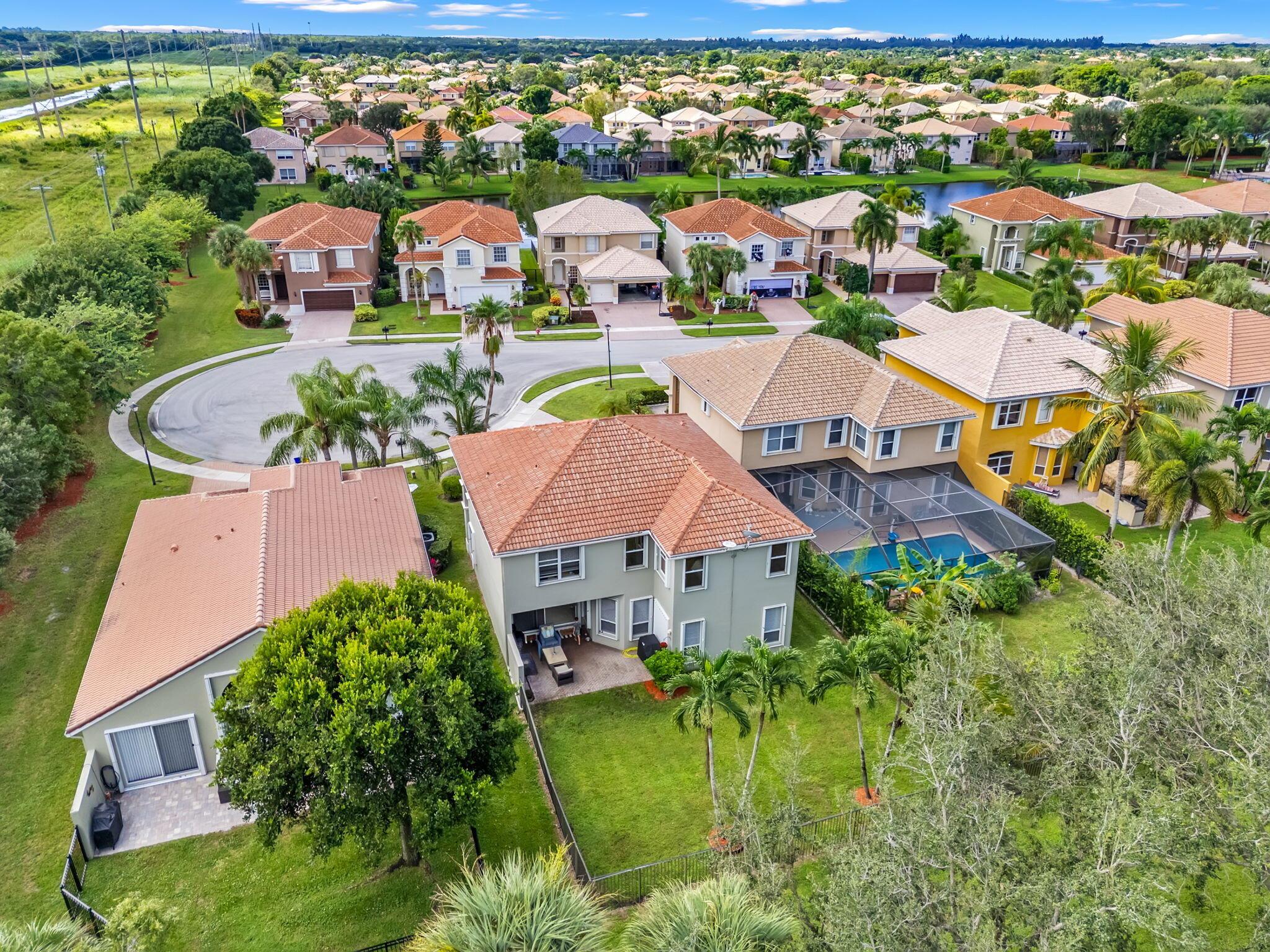 ORANGE GROVE EST - Residential