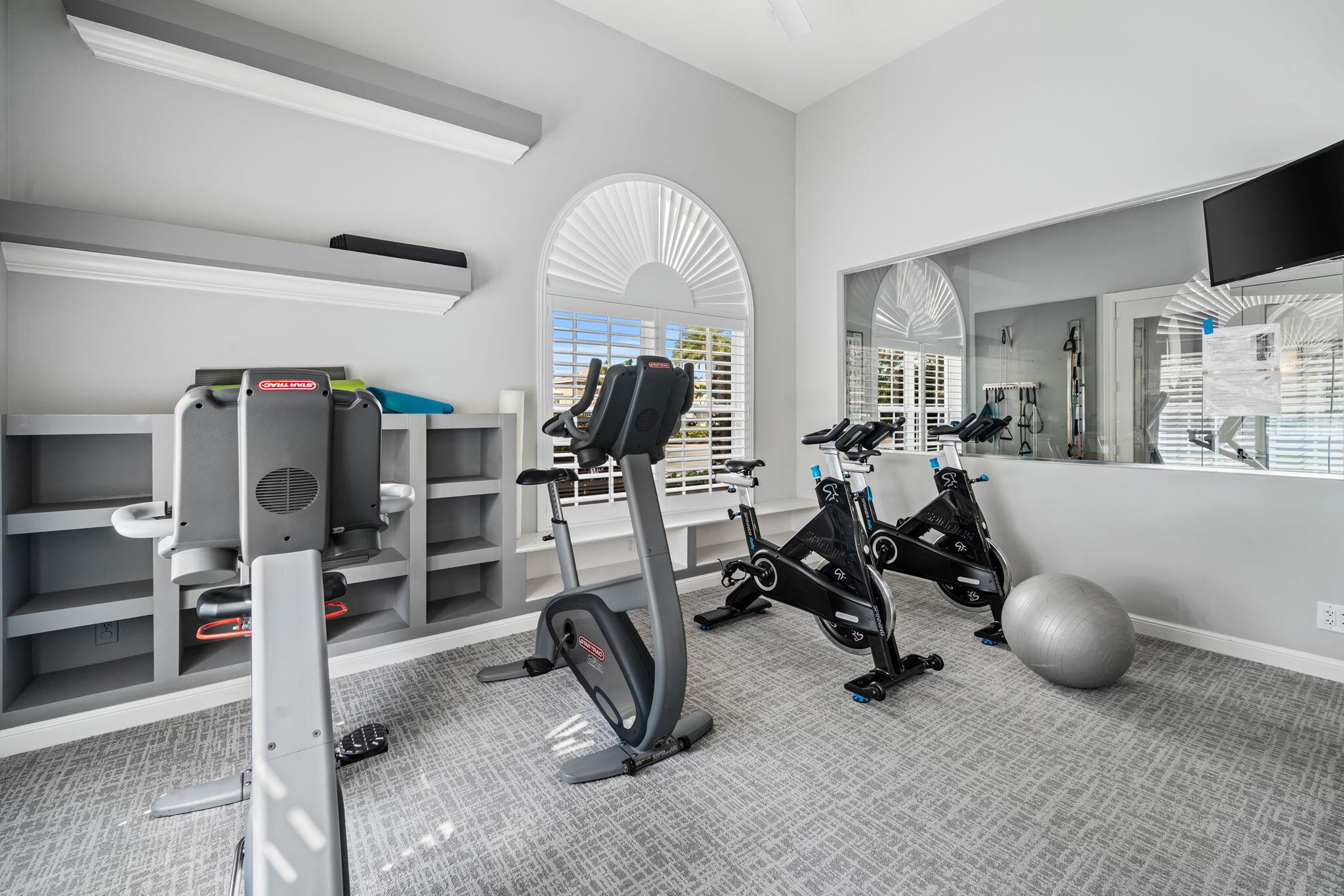 ORANGE GROVE EST - Residential