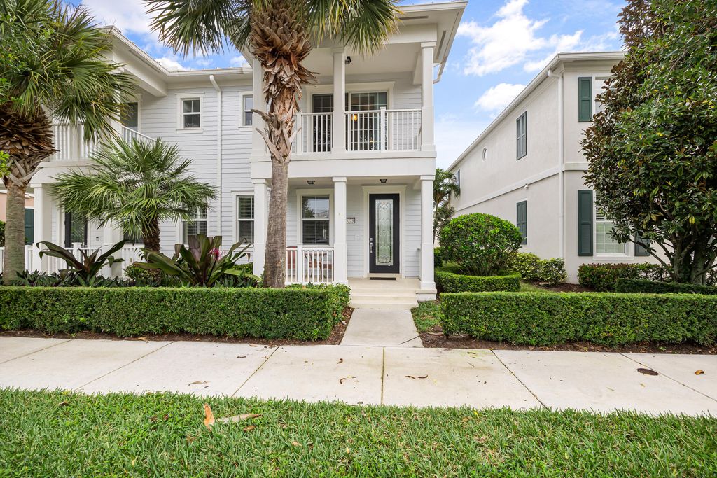 Photo of 3273 Duncombe Dr, Jupiter, FL 33458 (MLS # R10951149)