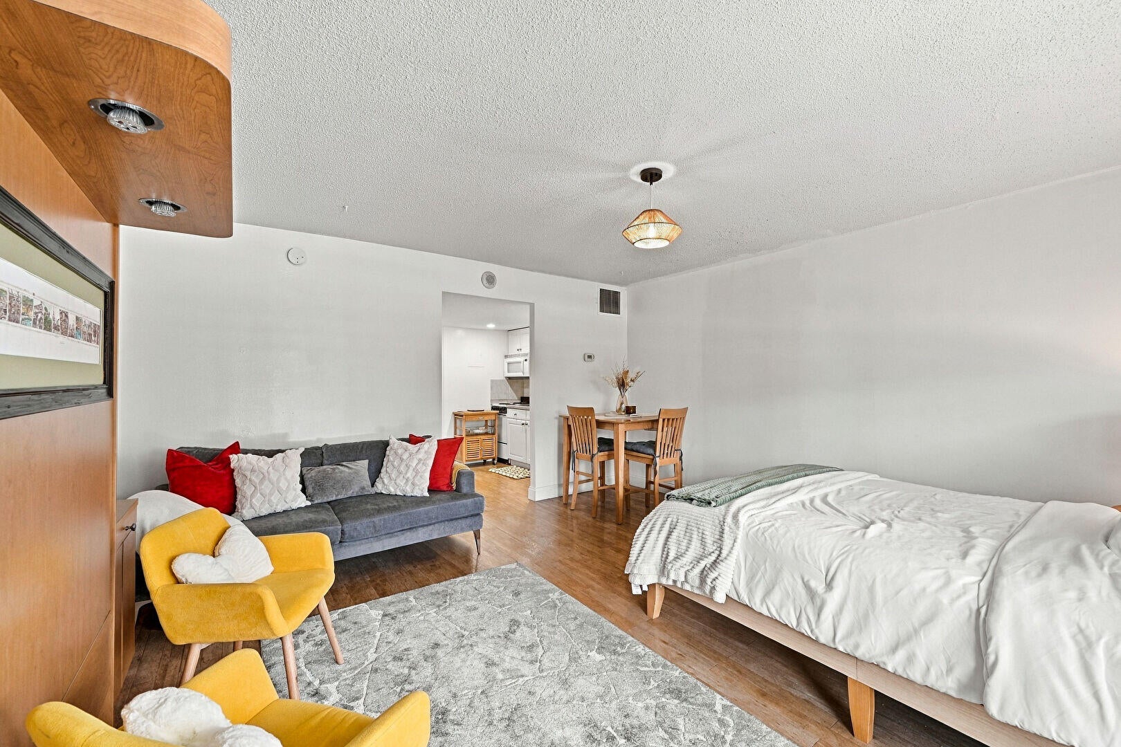 3000 E Sunrise Boulevard 2H