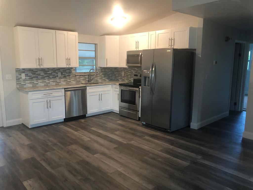 RIVER PARK UNIT 7 - Residential