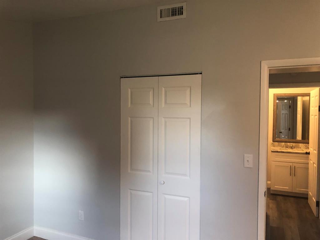 RIVER PARK UNIT 7 - Residential