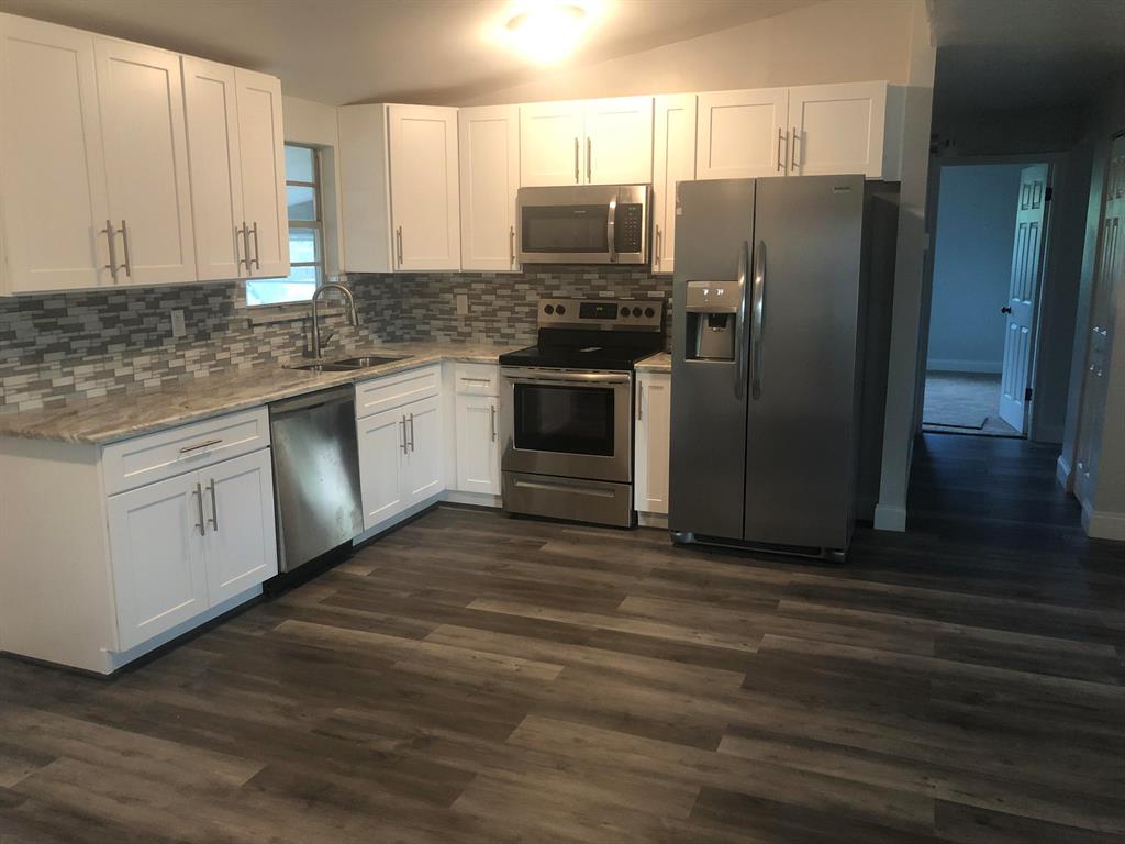 RIVER PARK UNIT 7 - Residential