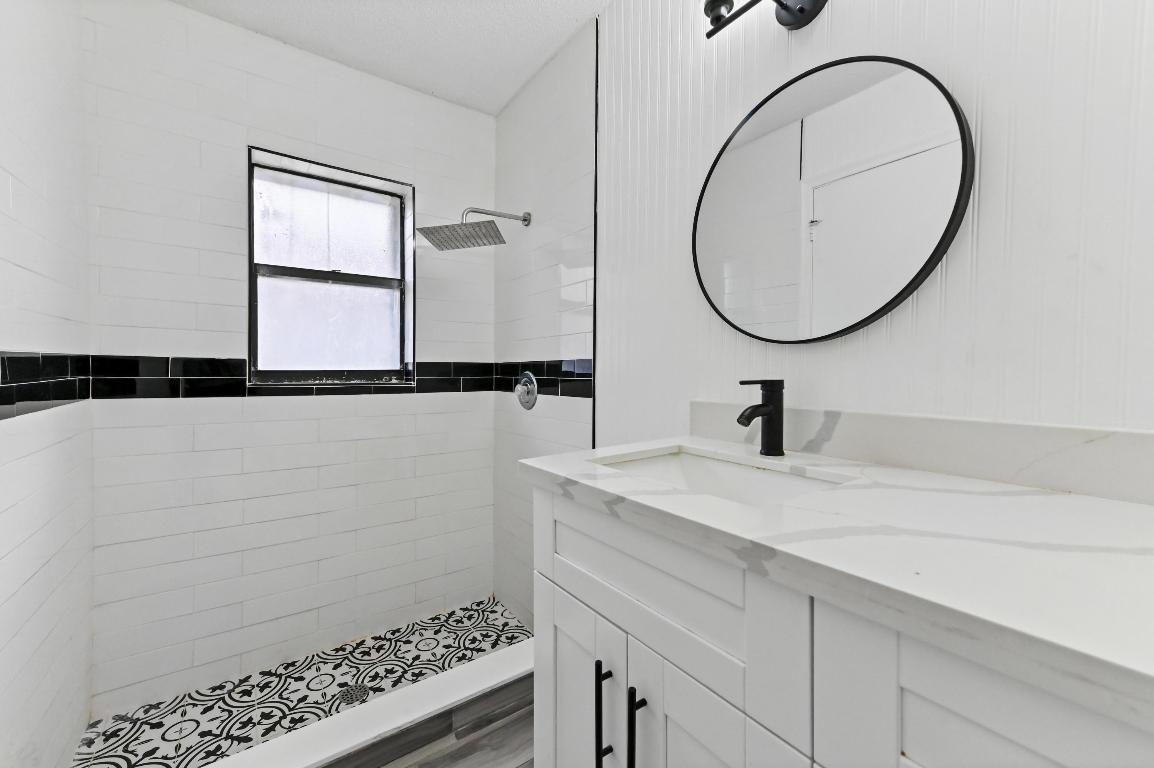 SUMMIT PINES - Residential