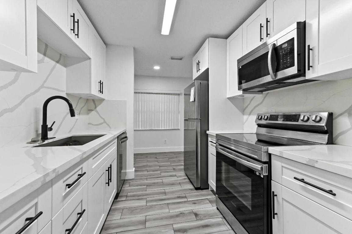 SUMMIT PINES - Residential