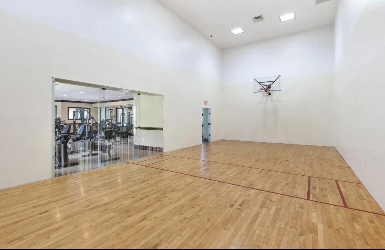 SAN MATERA THE GARDENS CO - Residential Lease